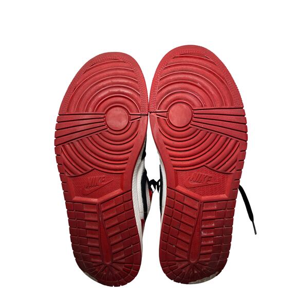 Nike Air Jordan 1 Low Black Toe Gym Red White Men’s Size 10 553558‑116 - Picture 7 of 12